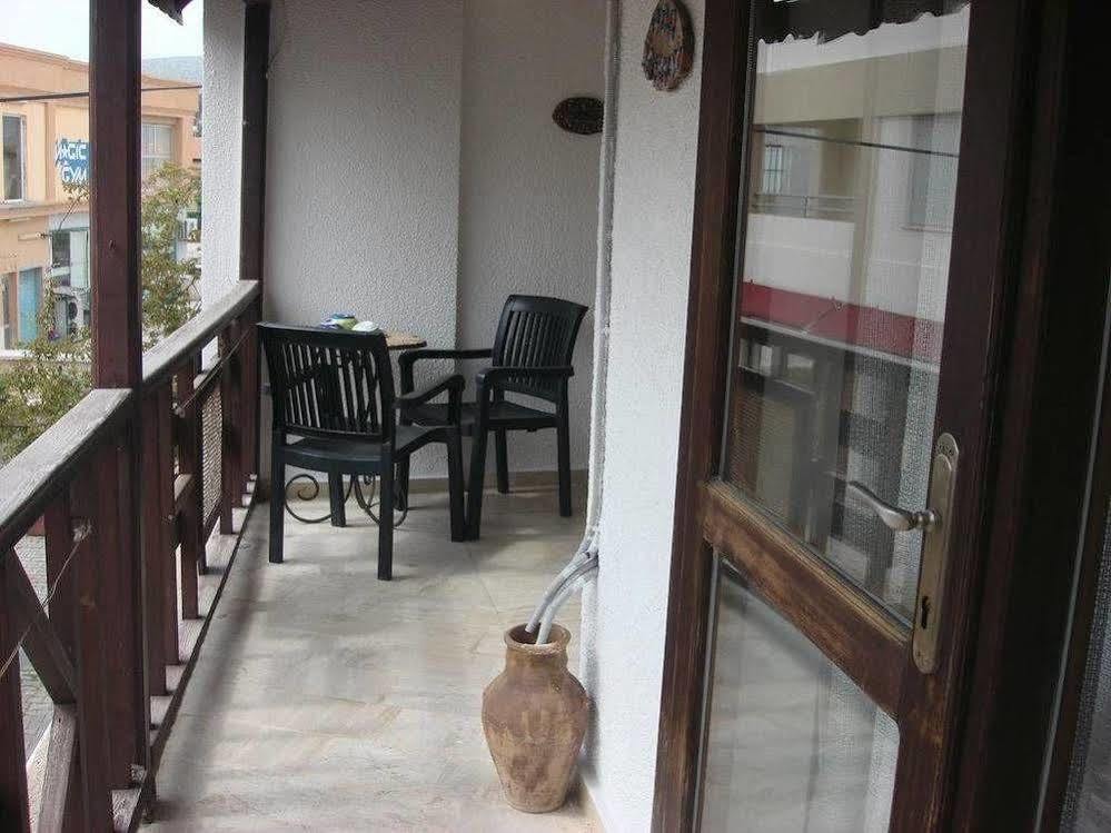 Second Spring Hotel Çeşme Exterior foto
